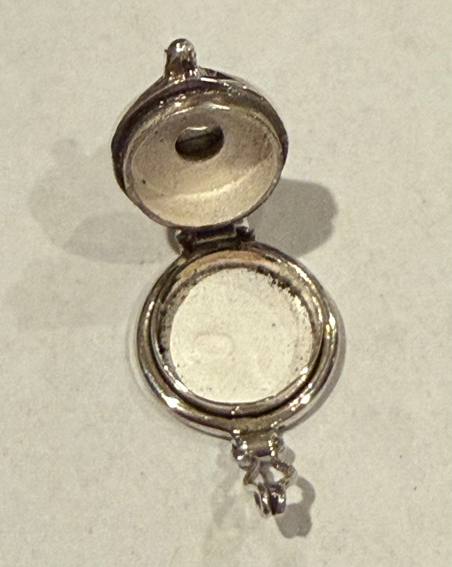 Sterling Silver Labradorite Poison Pendant