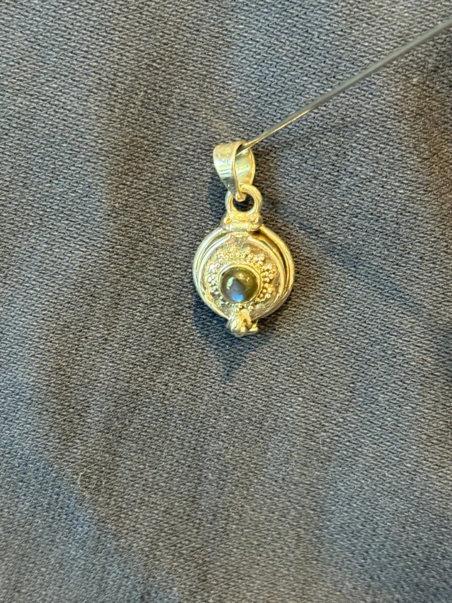 Sterling Silver Labradorite Poison Pendant