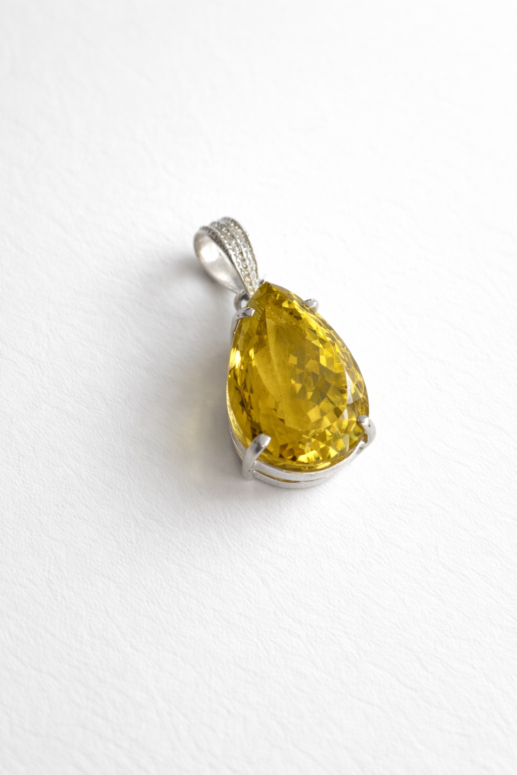 Sterling Silver Lemon Quartz Pendant