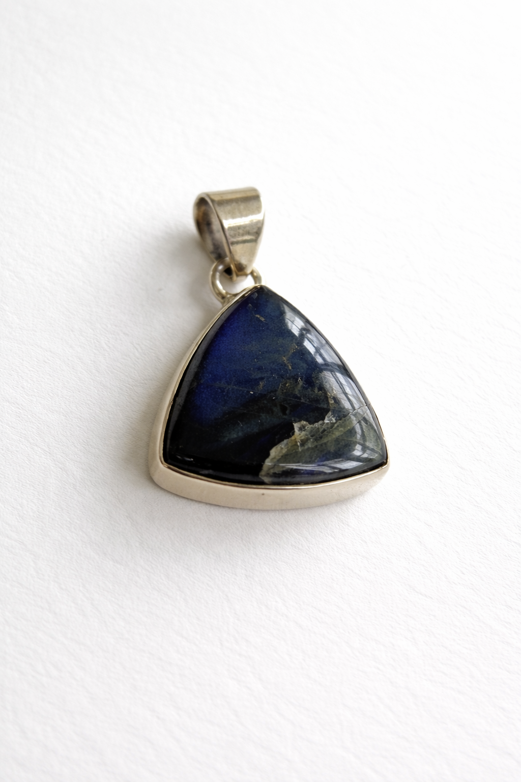 Sterling Silver Labradorite Pendant