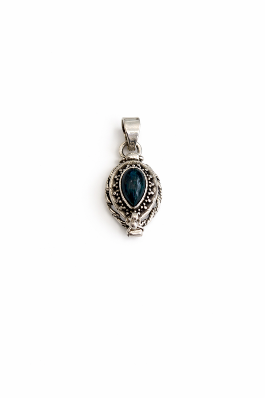 Sterling Silver Labradorite Poison Pendant Locket