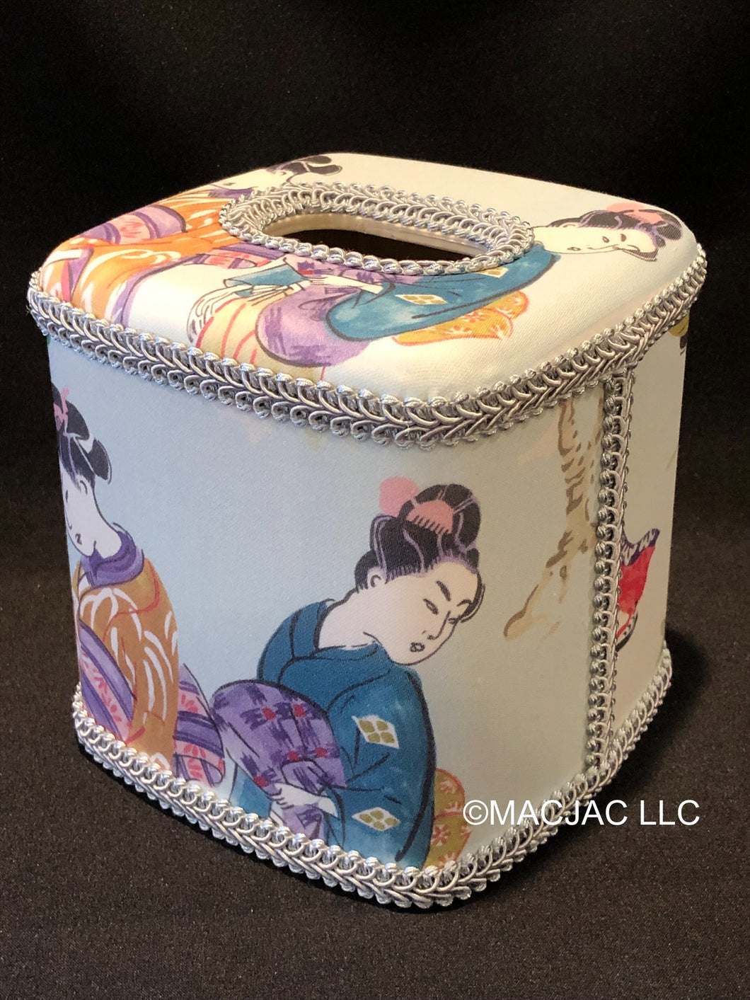Chinoiserie Covered Tissue Box Cover
